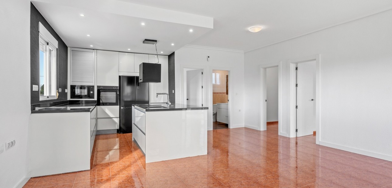 Sale - Country Property -
Dolores