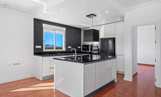 Sale - Country Property -
Dolores