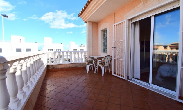 Herverkoop - Herenhuis -
Orihuela Costa - Los Balcones