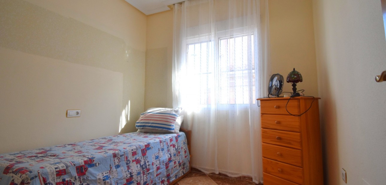 Herverkoop - Herenhuis -
Orihuela Costa - Los Balcones