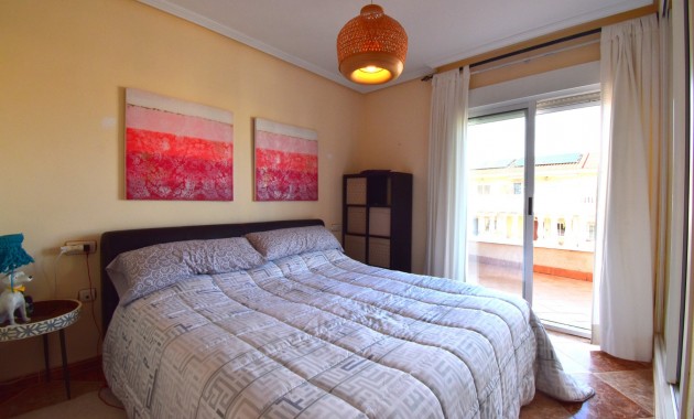 Herverkoop - Herenhuis -
Orihuela Costa - Los Balcones