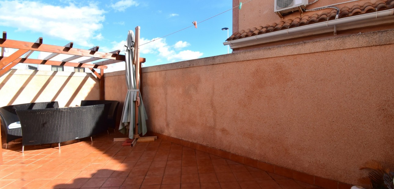 Herverkoop - Herenhuis -
Orihuela Costa - Los Balcones