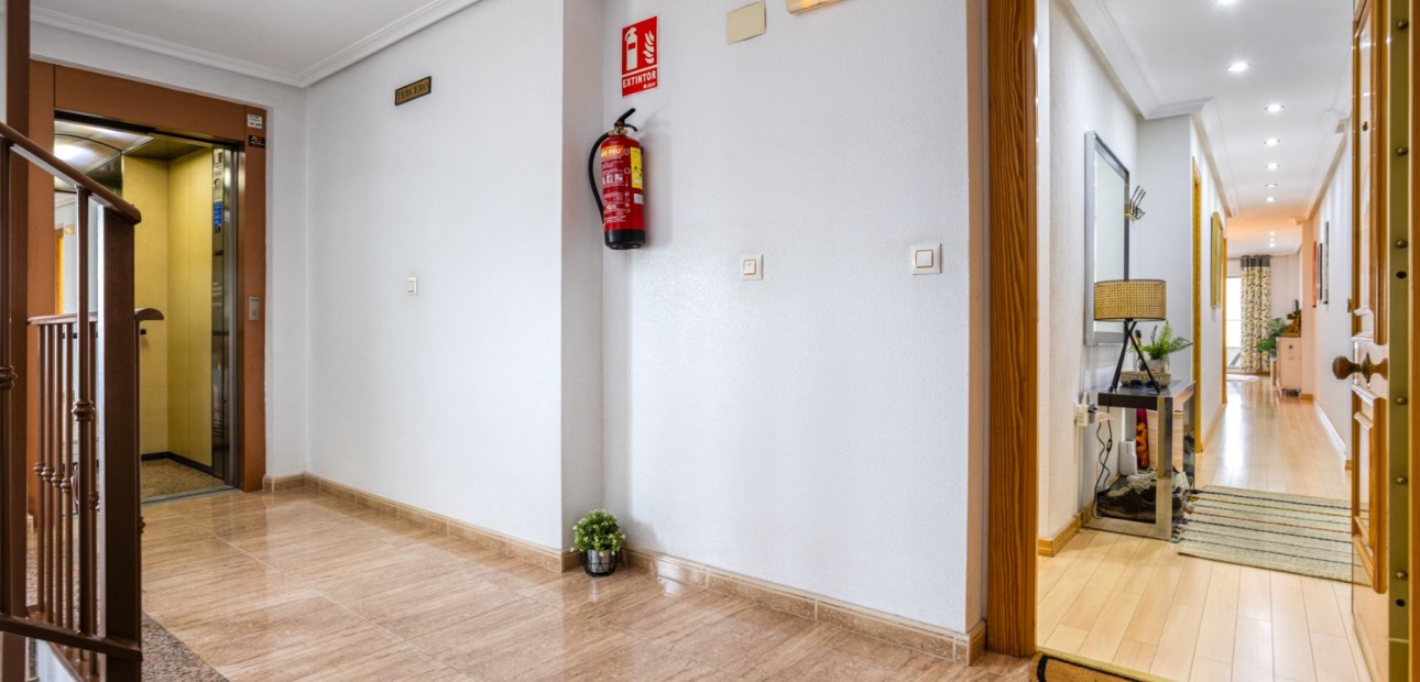 Venta - Apartment flat -
Los Montesinos