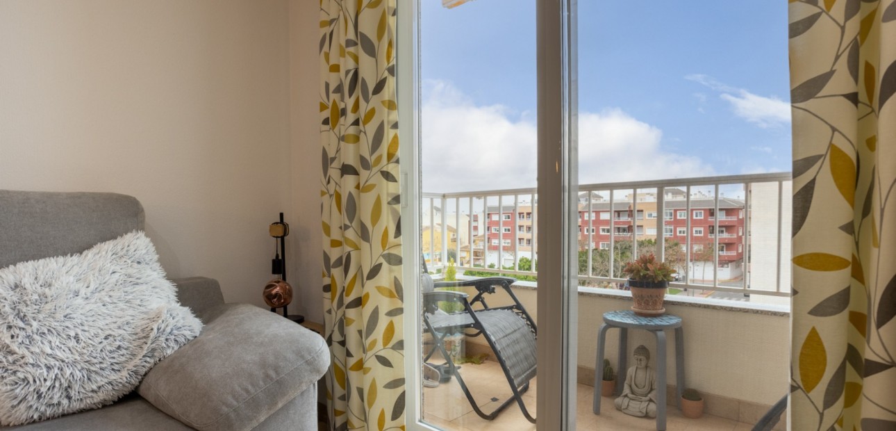 Venta - Apartment flat -
Los Montesinos