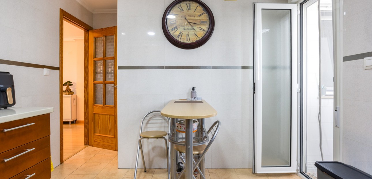 Venta - Apartment flat -
Los Montesinos