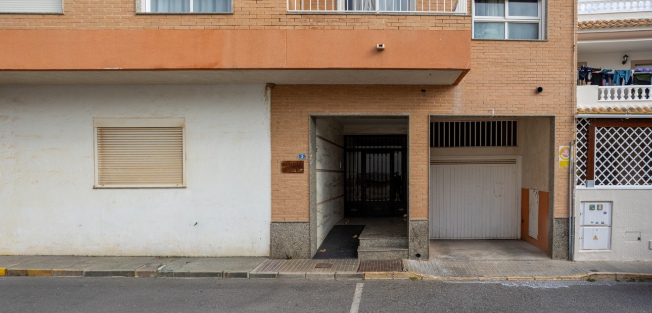 Venta - Apartment flat -
Los Montesinos