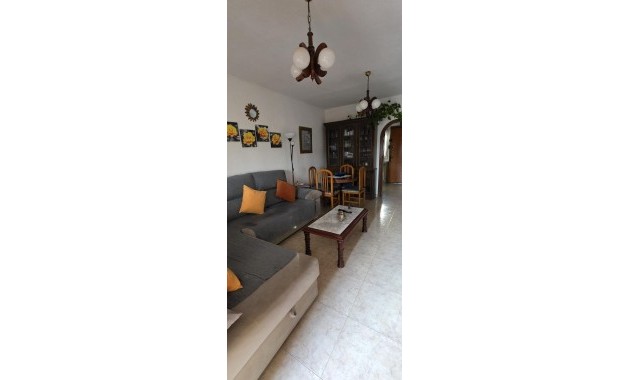 Herverkoop - Terraced house -
Torrevieja - Centro