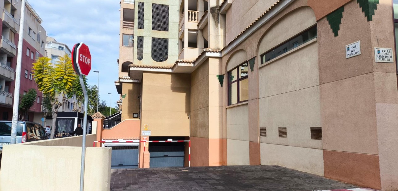 Venta - Garaje -
Torrevieja - torrevieja