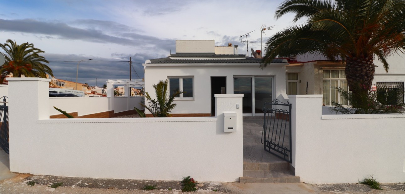 Sale - Townhouse -
Ciudad Quesada - Ciudad Quesada - Town