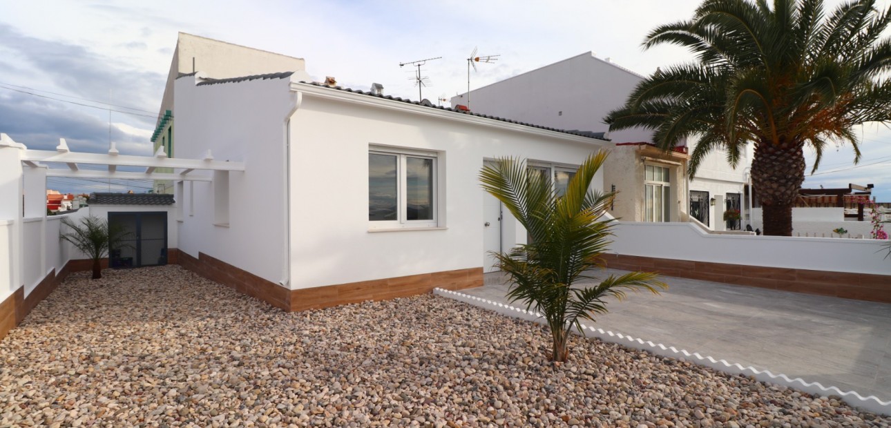 Sale - Townhouse -
Ciudad Quesada - Ciudad Quesada - Town