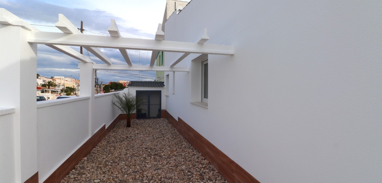 Sale - Townhouse -
Ciudad Quesada - Ciudad Quesada - Town