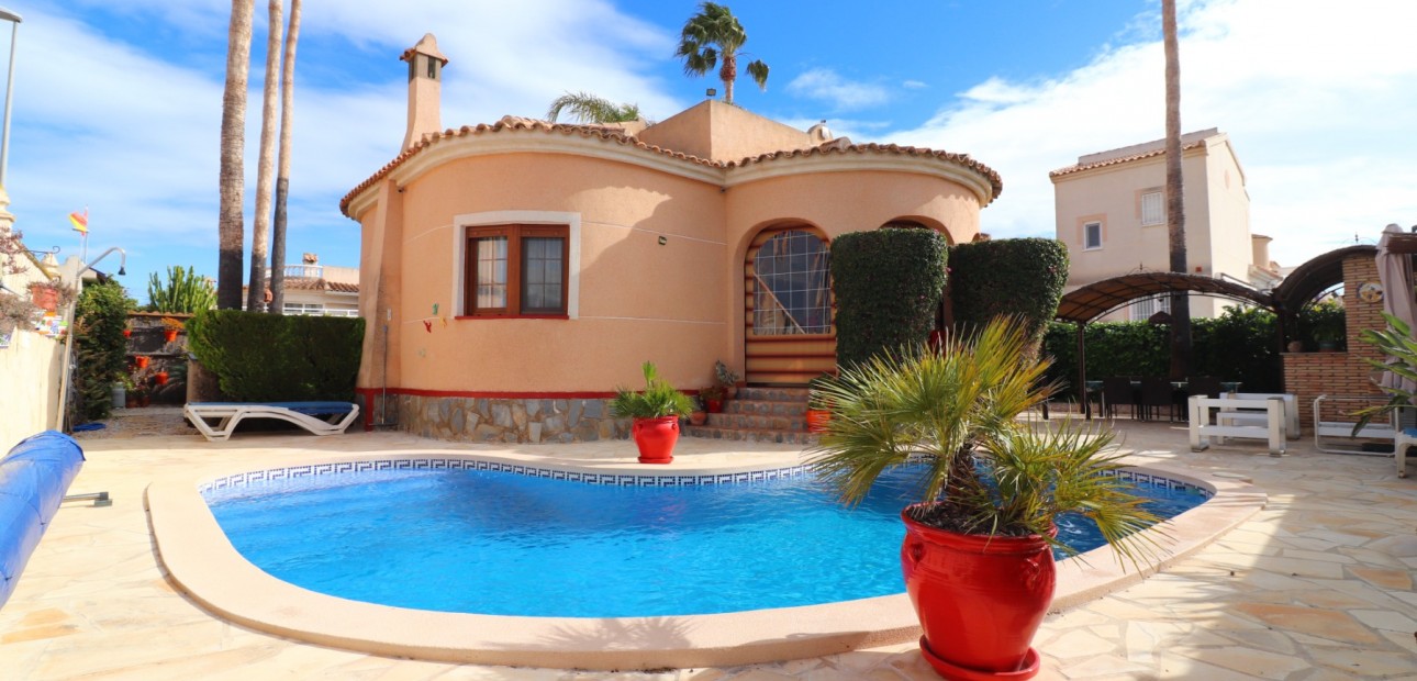 Venta - Detached Villa -
Ciudad Quesada - Atalayas