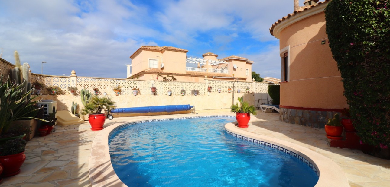 Venta - Detached Villa -
Ciudad Quesada - Atalayas