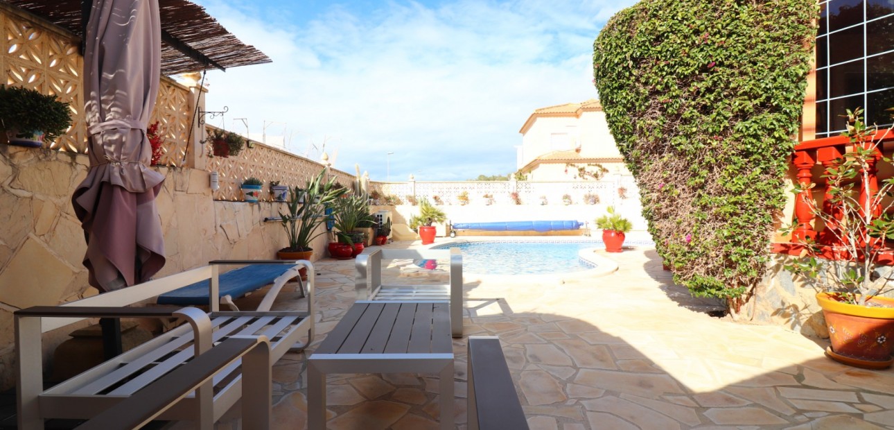 Venta - Detached Villa -
Ciudad Quesada - Atalayas