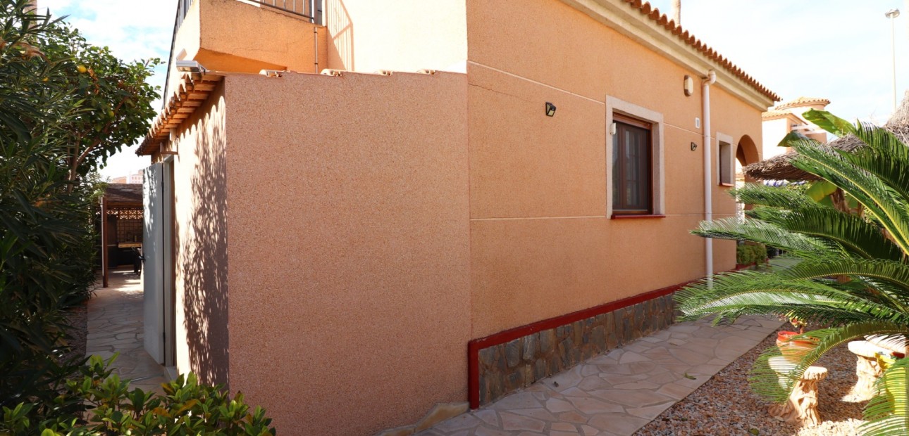Venta - Detached Villa -
Ciudad Quesada - Atalayas