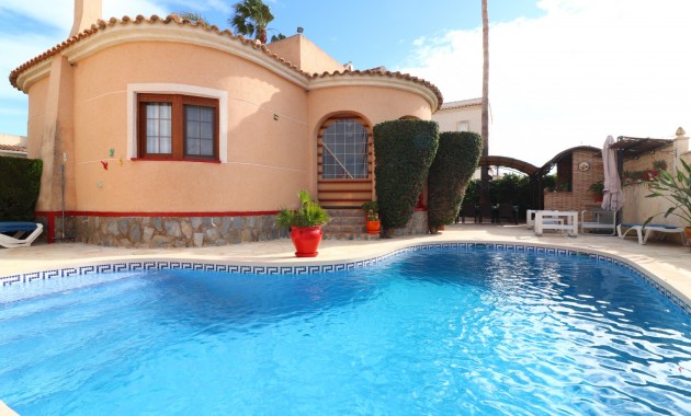 Venta - Detached Villa -
Ciudad Quesada - Atalayas