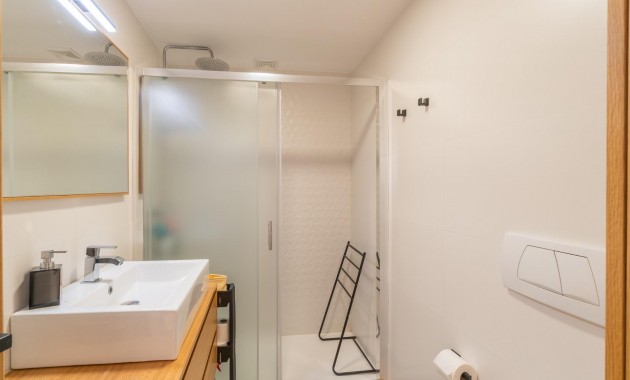 Sale - Apartment / flat -
Guardamar del Segura - Puerto Deportivo