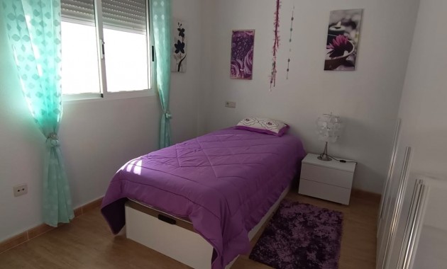 Herverkoop - House -
Orihuela Costa