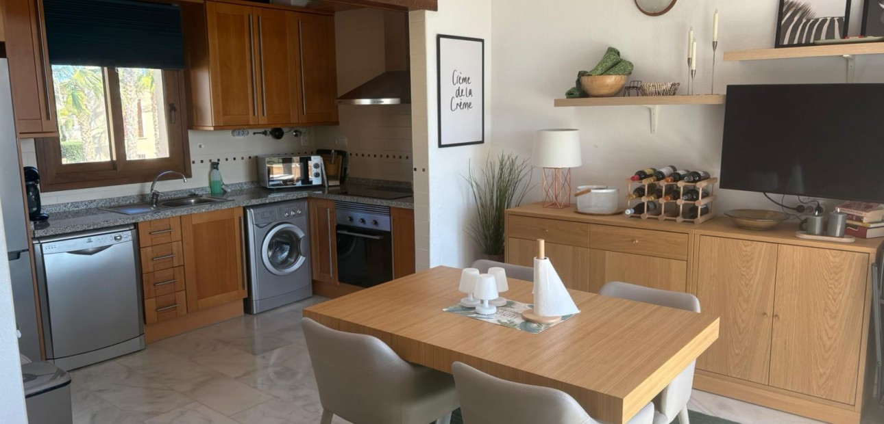 Sale - Apartment / flat -
Algorfa - La Finca Golf Resort