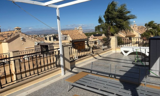 Sale - Apartment / flat -
Algorfa - La Finca Golf Resort