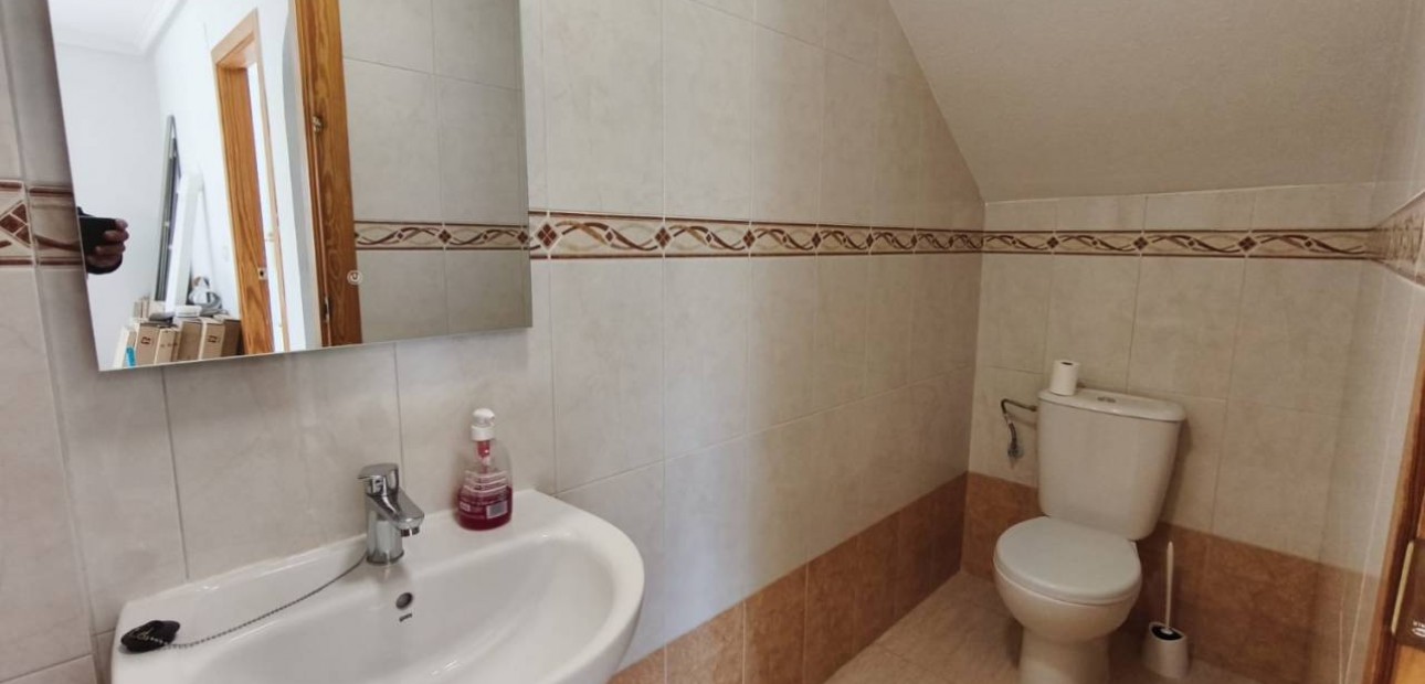 Venta - Villa -
Ciudad Quesada - Lo Marabu