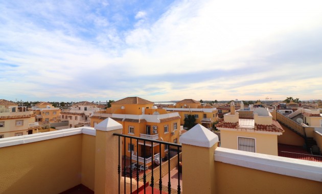 Herverkoop - Quad Villa -
Ciudad Quesada - Lo Marabu