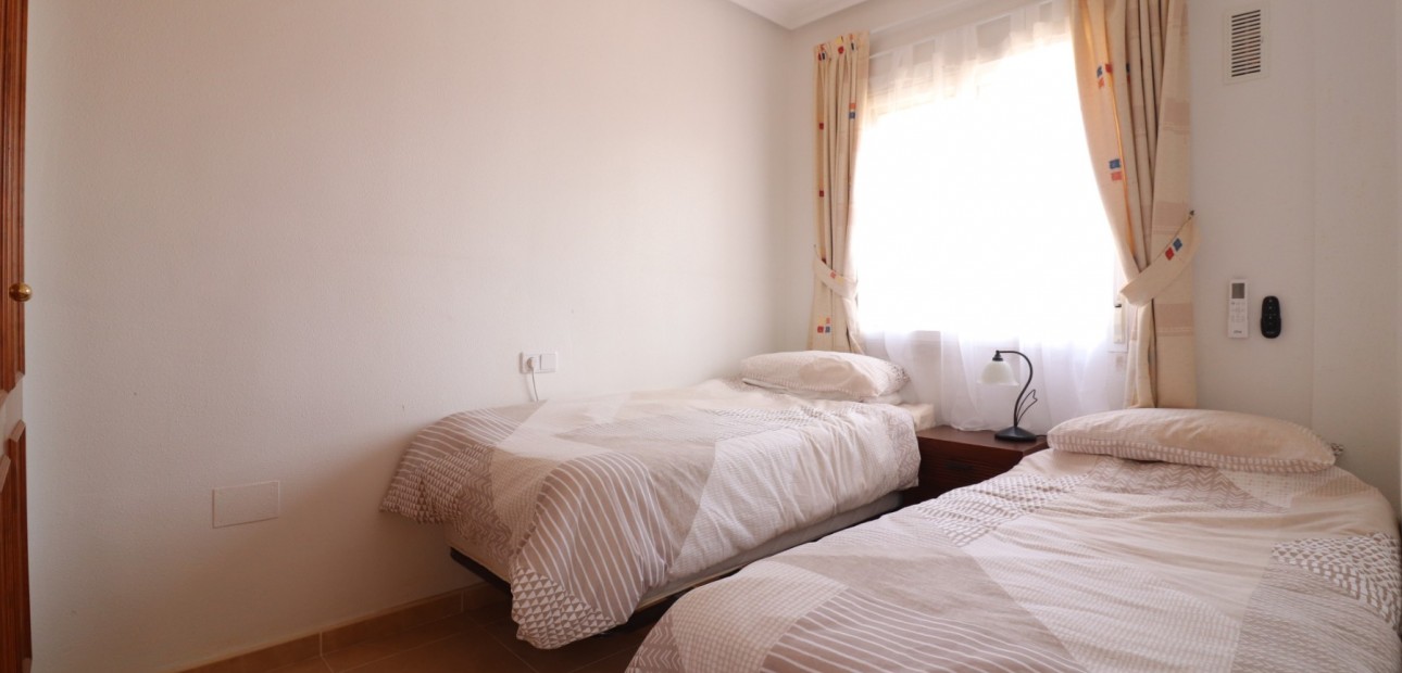 Herverkoop - Quad Villa -
Ciudad Quesada - Lo Marabu