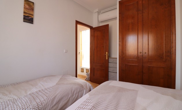 Herverkoop - Quad Villa -
Ciudad Quesada - Lo Marabu