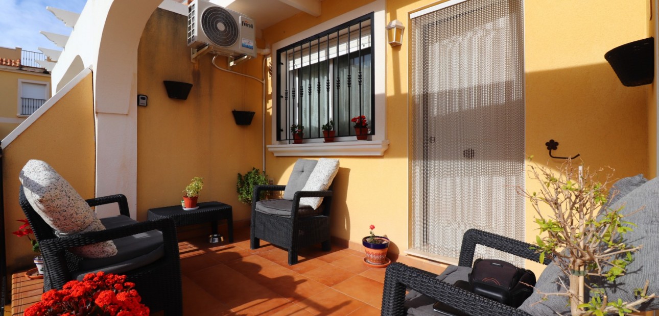 Herverkoop - Quad Villa -
Ciudad Quesada - Lo Marabu