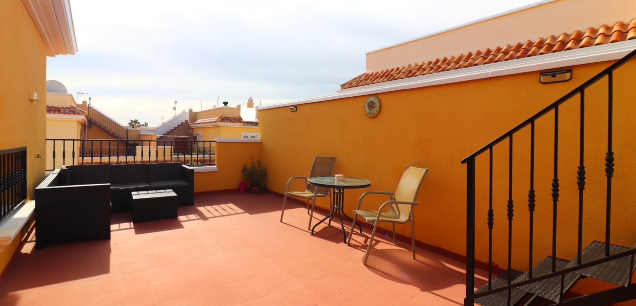 Herverkoop - Quad Villa -
Ciudad Quesada - Lo Marabu