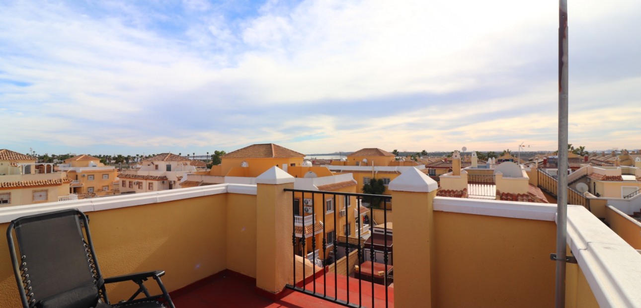 Herverkoop - Quad Villa -
Ciudad Quesada - Lo Marabu