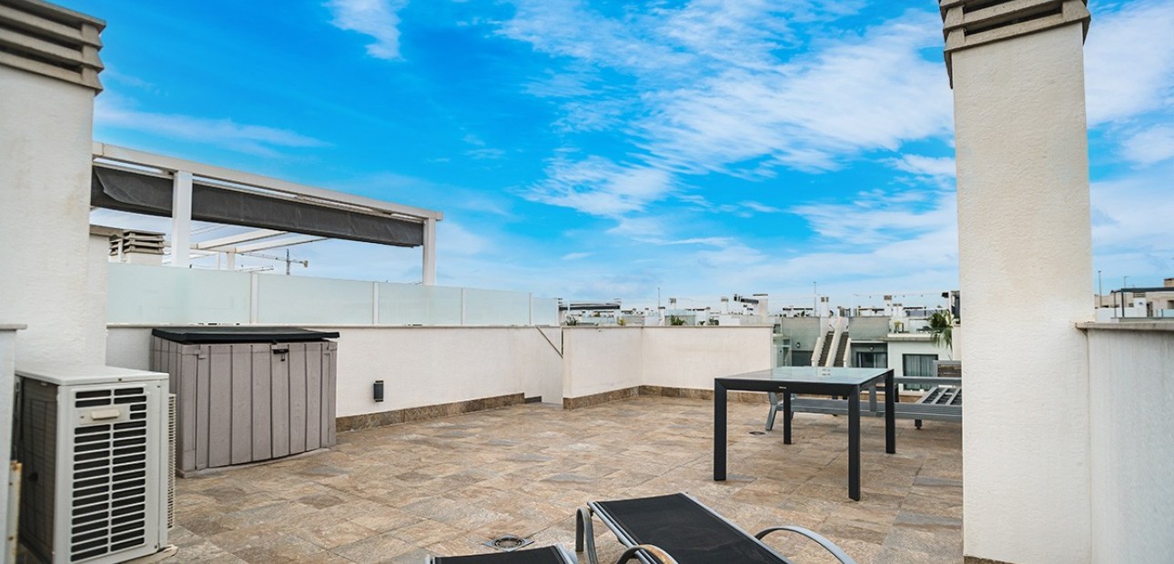 Herverkoop - Appartement / flat -
Pilar de la Horadada - La Torre de la Horadada