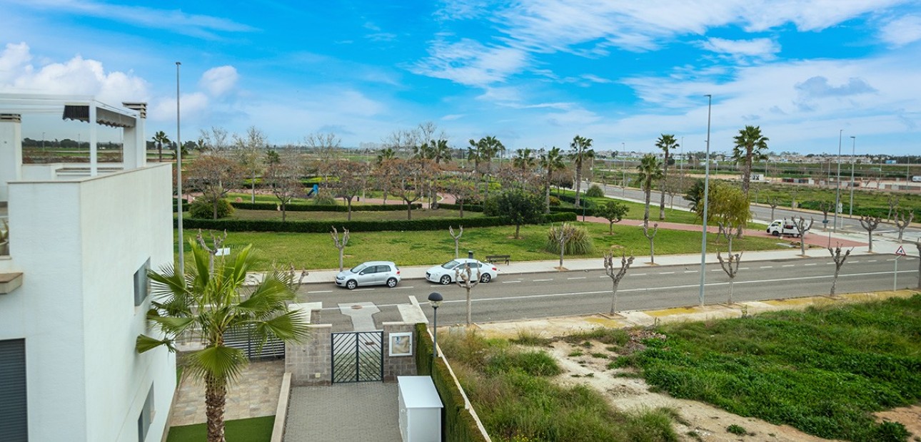 Herverkoop - Appartement / flat -
Pilar de la Horadada - La Torre de la Horadada