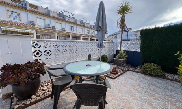 Venta - Detached Villa -
Algorfa - La Finca Golf Resort