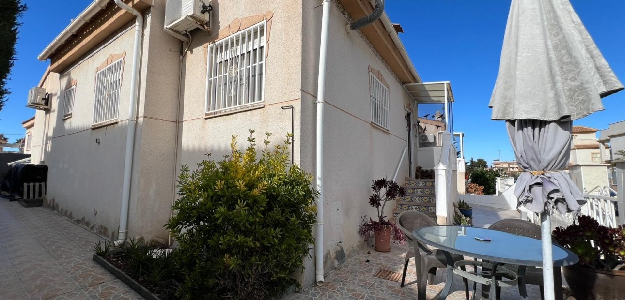 Venta - Detached Villa -
Algorfa - La Finca Golf Resort