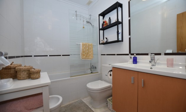 Sale - Townhouse -
Algorfa - La Finca Golf Resort