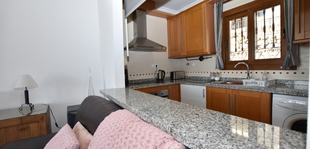 Sale - Townhouse -
Algorfa - La Finca Golf Resort