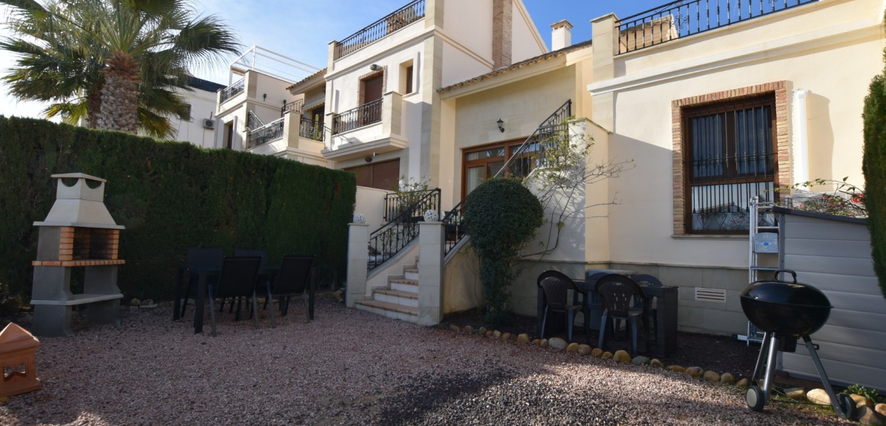 Sale - Townhouse -
Algorfa - La Finca Golf Resort