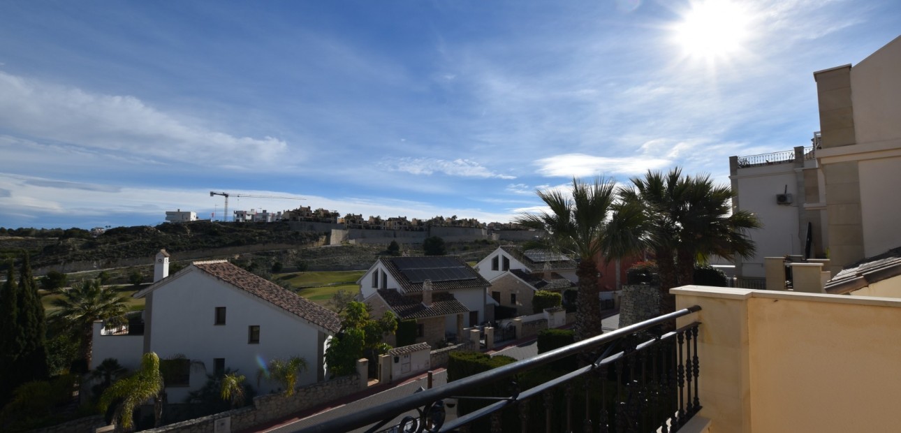 Sale - Townhouse -
Algorfa - La Finca Golf Resort