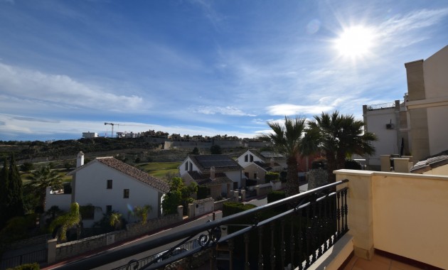 Sale - Townhouse -
Algorfa - La Finca Golf Resort