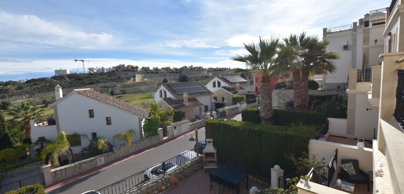 Sale - Townhouse -
Algorfa - La Finca Golf Resort