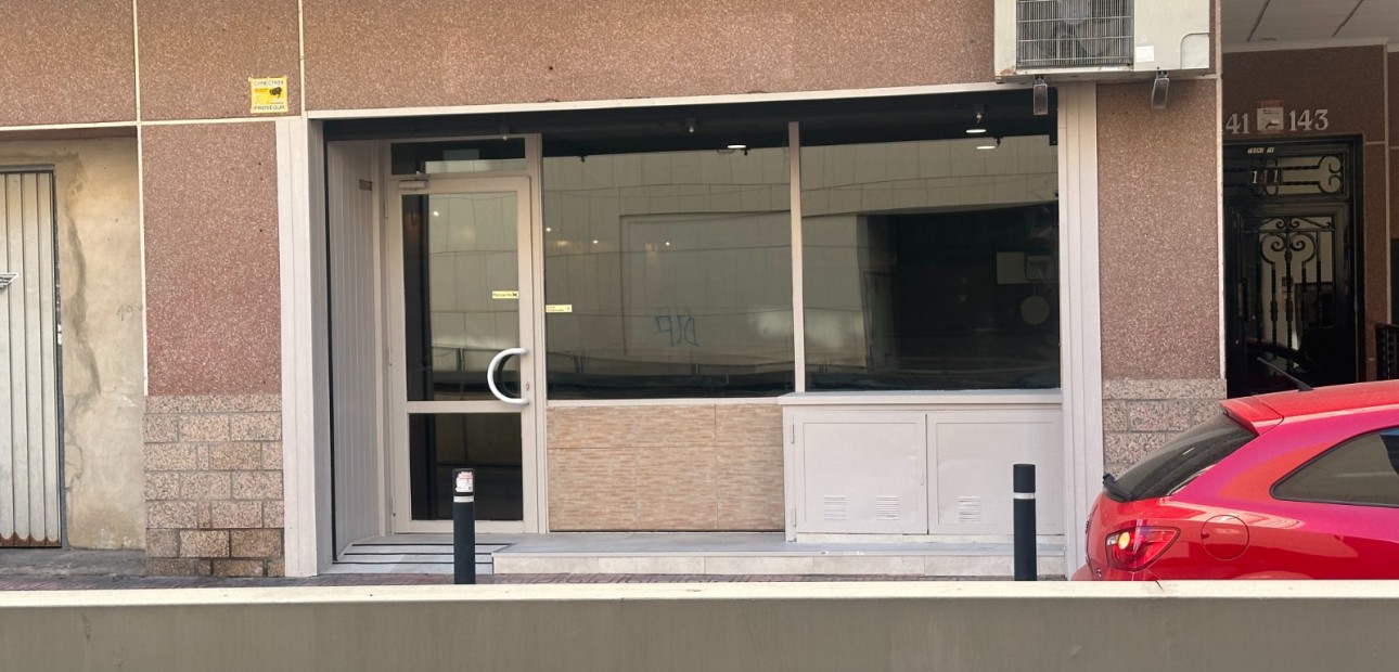 Venta - Business premises -
Torrevieja