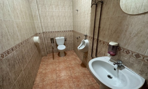 Venta - Business premises -
Torrevieja