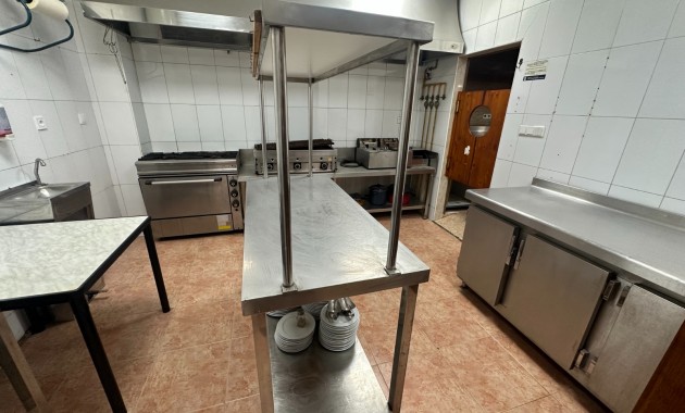 Venta - Business premises -
Torrevieja