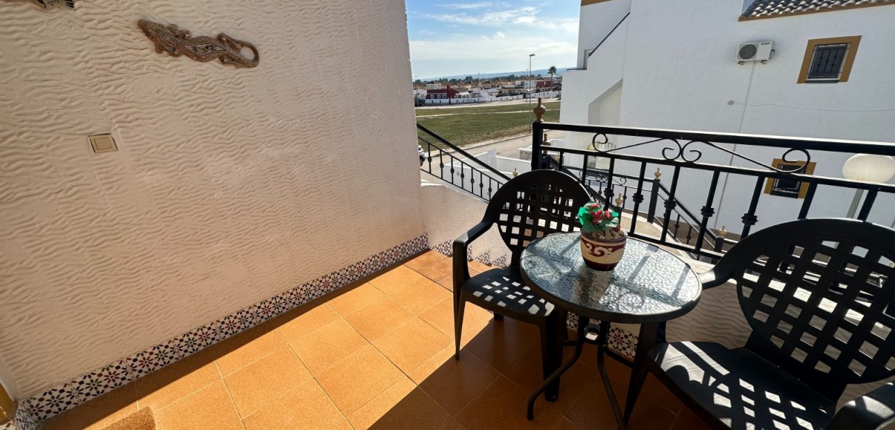 Venta - Apartamento / piso -
Orihuela - Entre Naranjos Vistabella