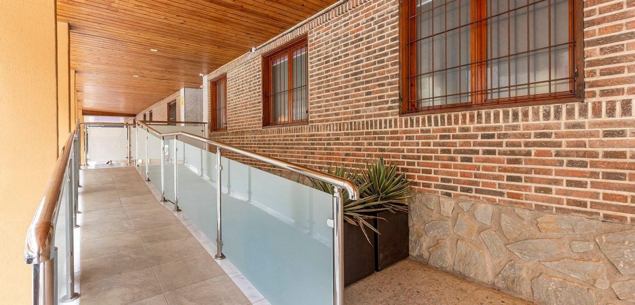 Venta - Apartamento / piso -
Torrevieja - Acequion