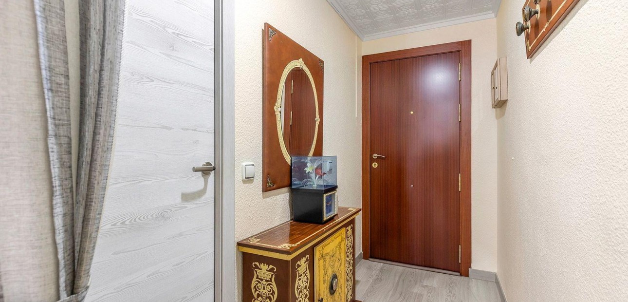 Venta - Apartamento / piso -
Torrevieja - Acequion