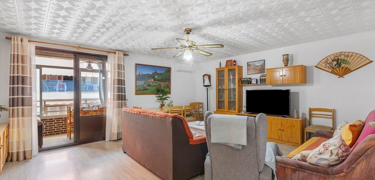 Venta - Apartamento / piso -
Torrevieja - Acequion