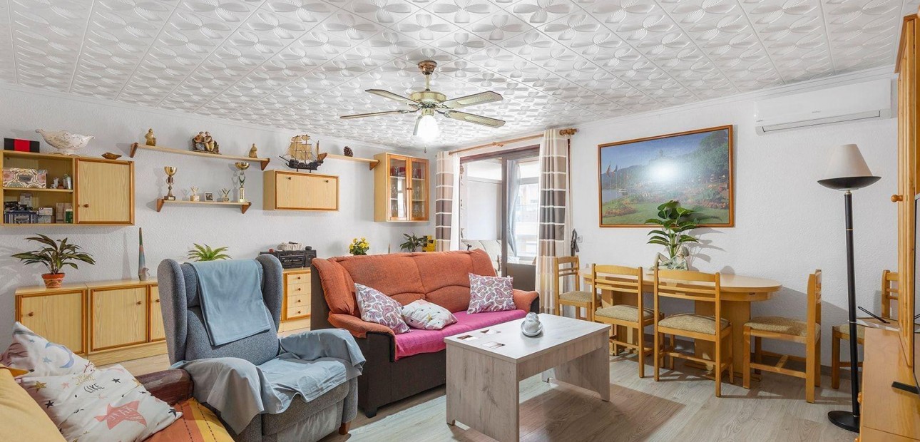 Venta - Apartamento / piso -
Torrevieja - Acequion