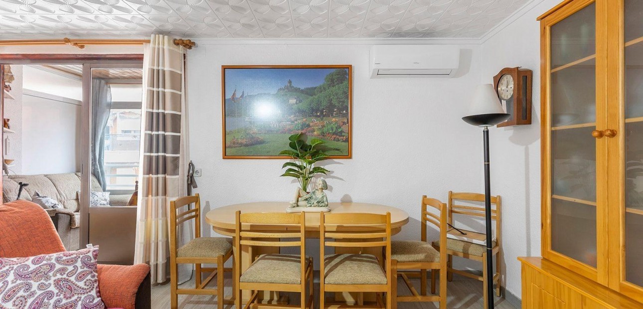 Venta - Apartamento / piso -
Torrevieja - Acequion